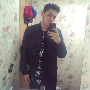 Meet your Posher, Tristan